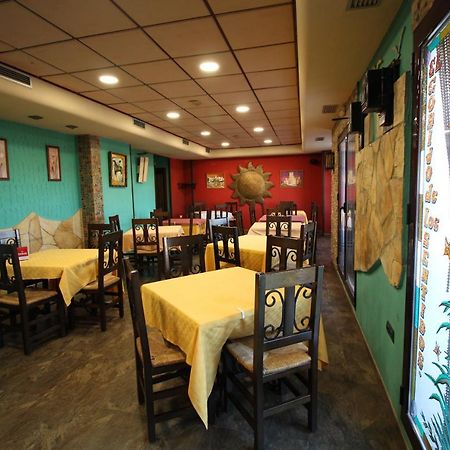 El Rincon De Piedra Aparthotel Enguídanos Buitenkant foto